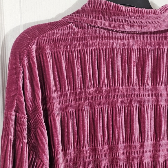 Bibi Women’s Metallic Pink Velvet Button Down Shirt Ruched Long Sleeve Sz Small - Picture 7 of 14